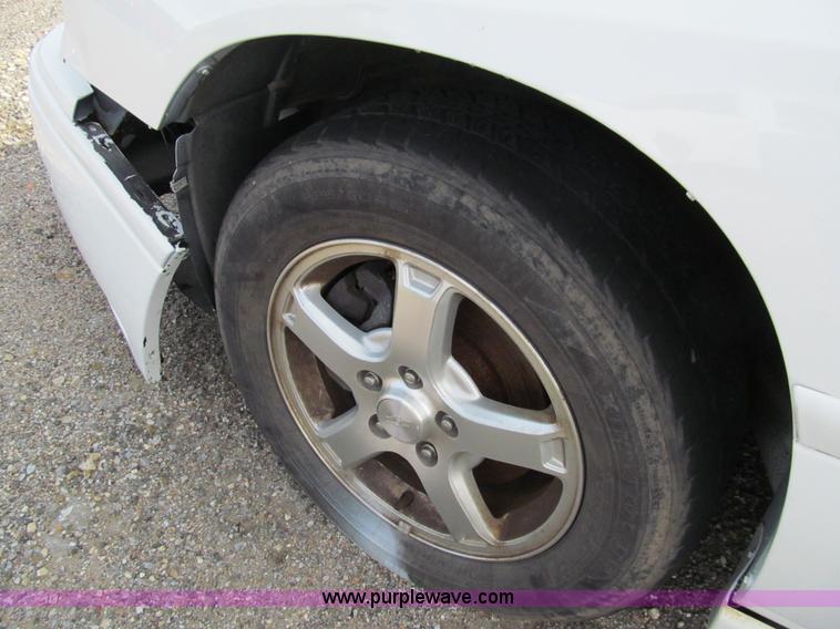 image for item G9737 2004 Chevrolet Impala LS