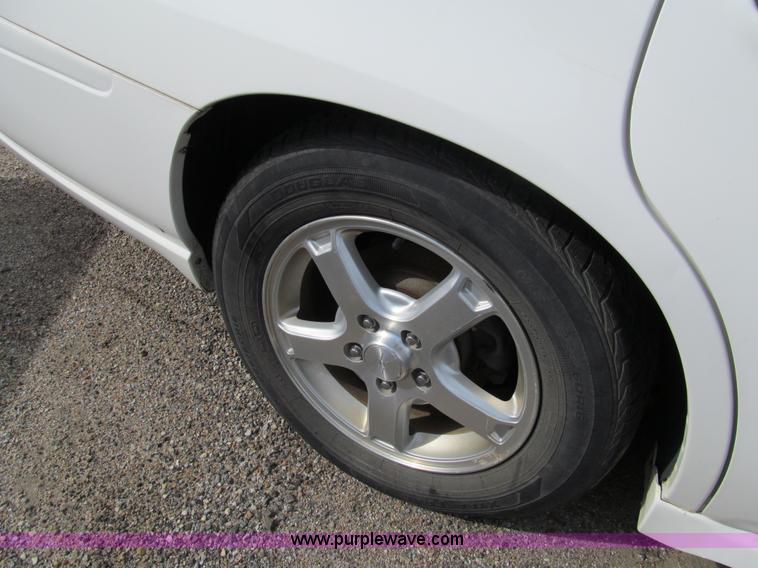 image for item G9737 2004 Chevrolet Impala LS