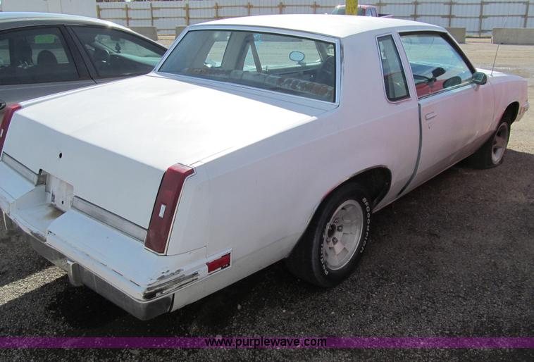 image for item G9738 1984 Oldsmobile Cutlass Supreme