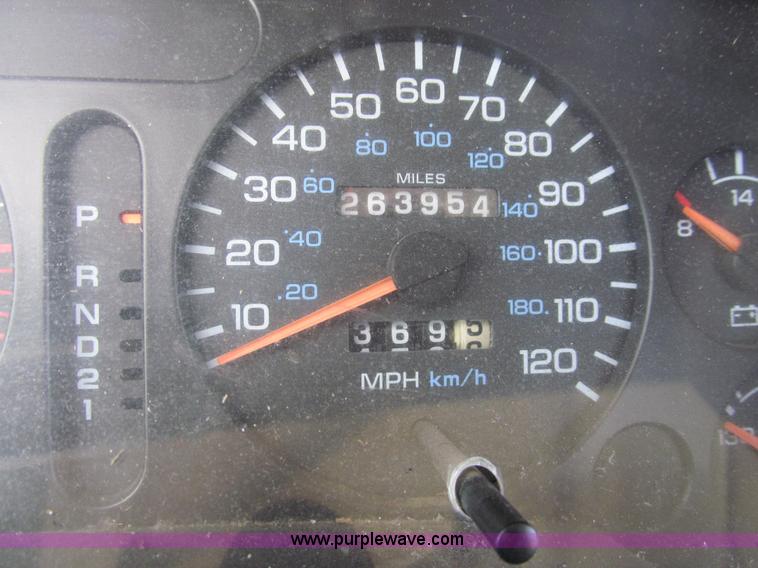 image for item G9739 1996 Dodge Ram 1500 LT pickup truck