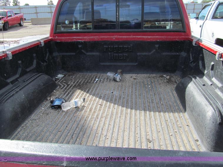 image for item G9739 1996 Dodge Ram 1500 LT pickup truck