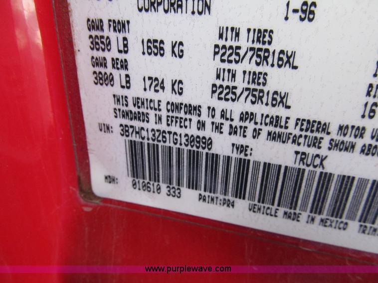 image for item G9739 1996 Dodge Ram 1500 LT pickup truck