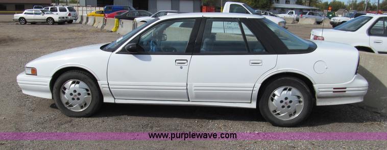 image for item G9740 1997 Oldsmobile Cutlass