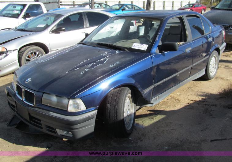 image for item G9743 1992 BMW 325i