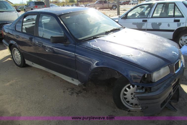 image for item G9743 1992 BMW 325i