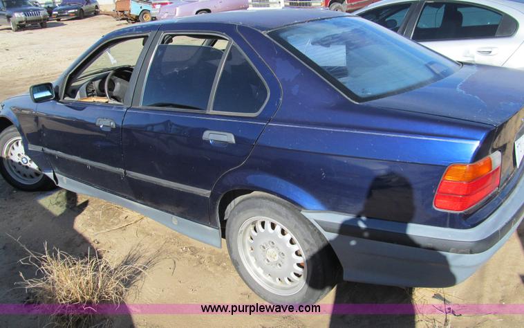 image for item G9743 1992 BMW 325i