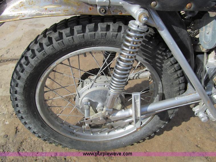 image for item G9744 1971 Honda motorcycle