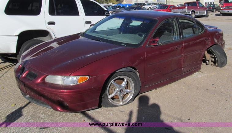 image for item G9747 2000 Pontiac Grand Prix GT