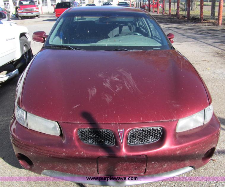 image for item G9747 2000 Pontiac Grand Prix GT