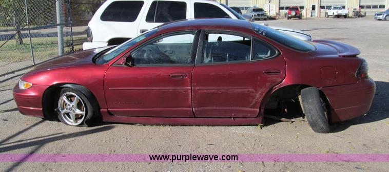 image for item G9747 2000 Pontiac Grand Prix GT