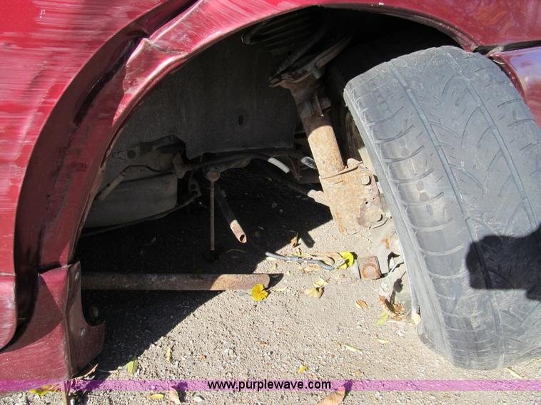 image for item G9747 2000 Pontiac Grand Prix GT