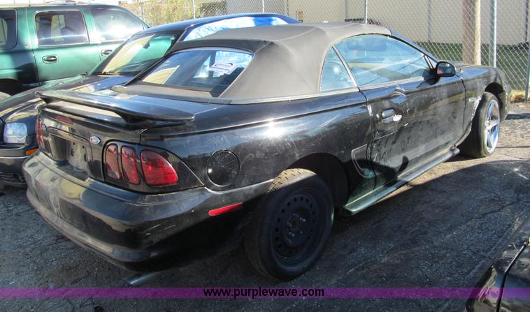 image for item G9748 1998 Ford Mustang GT