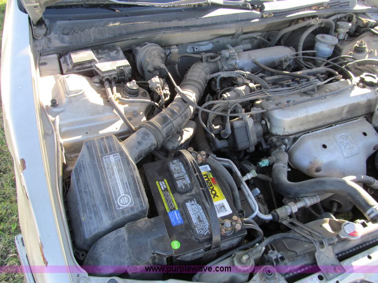 image for item G9750 1995 Honda Accord LX