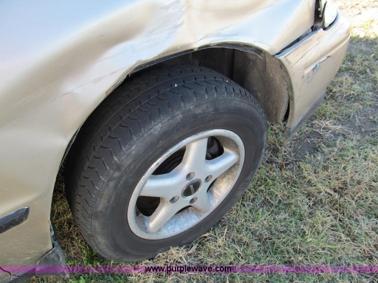 image for item G9750 1995 Honda Accord LX