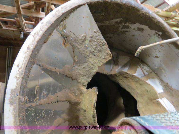 image for item B4798 Layco nine ton fertilizer mixing system