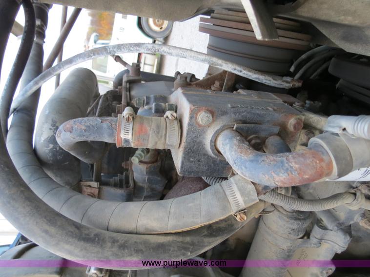 image for item B4802 1990 Peterbilt 379 nurse truck