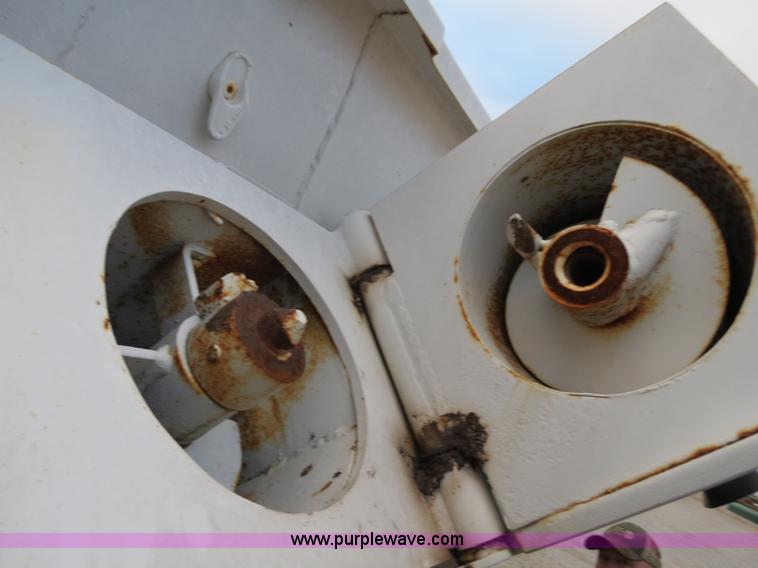 image for item B4803 Parker J1500 weigh wagon