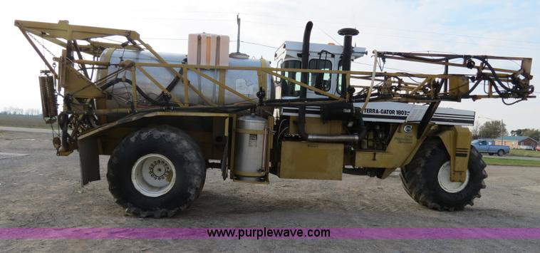 image for item B4816 1995 Ag-Chem TerraGator 1803 liquid applicator floater