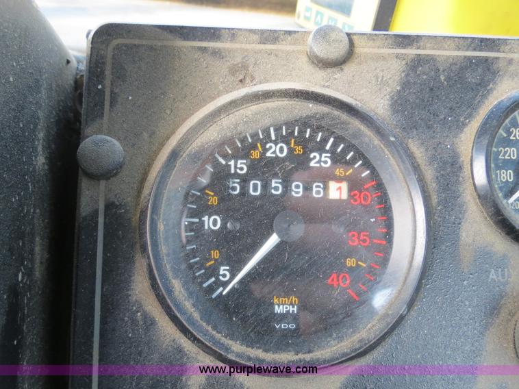 image for item B4816 1995 Ag-Chem TerraGator 1803 liquid applicator floater