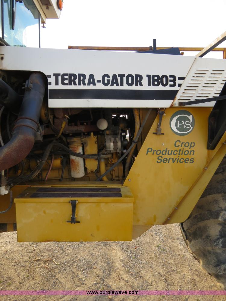 image for item B4816 1995 Ag-Chem TerraGator 1803 liquid applicator floater