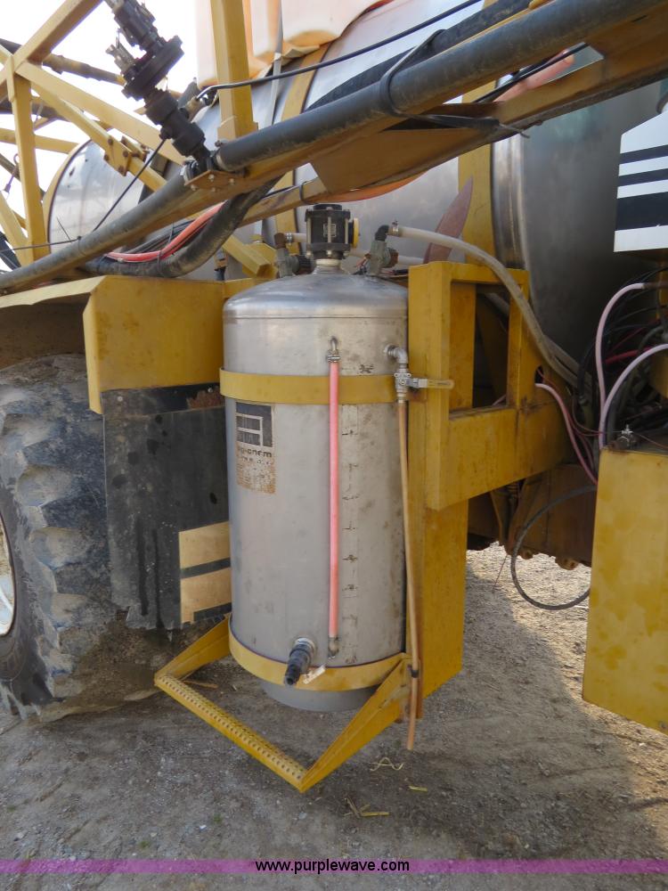 image for item B4816 1995 Ag-Chem TerraGator 1803 liquid applicator floater