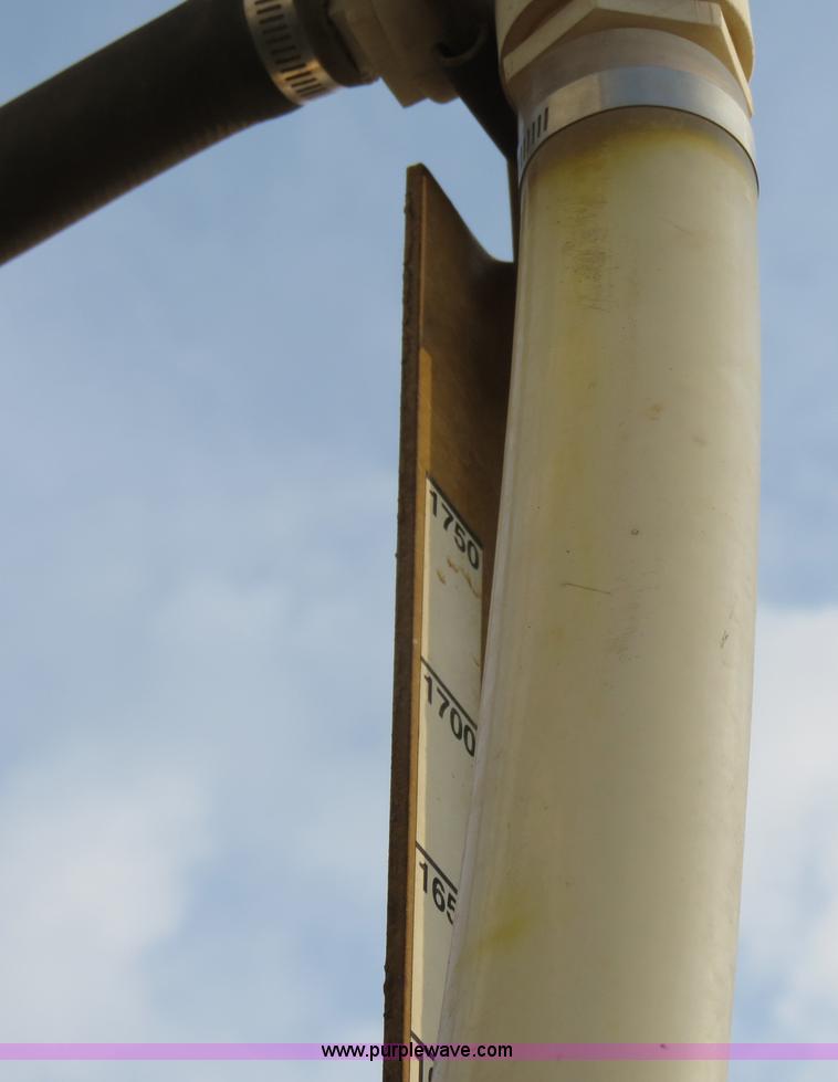 image for item B4816 1995 Ag-Chem TerraGator 1803 liquid applicator floater