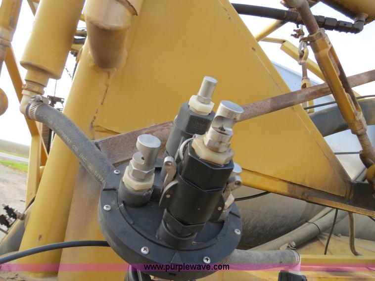 image for item B4816 1995 Ag-Chem TerraGator 1803 liquid applicator floater