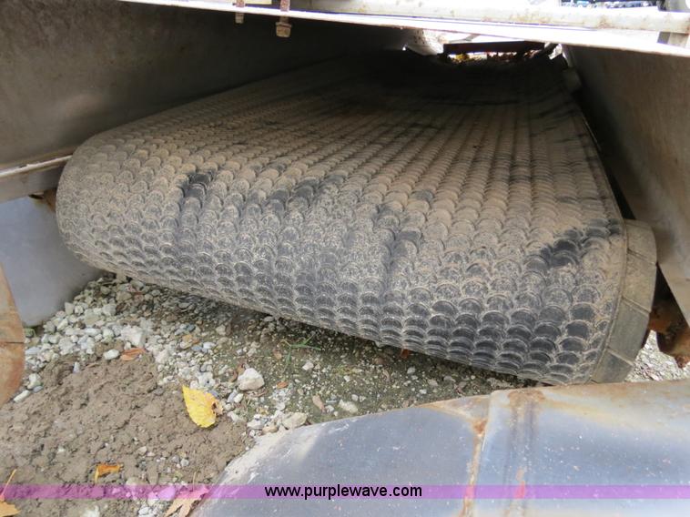 image for item G9502 2010 Layco CC029A 12' belt conveyor