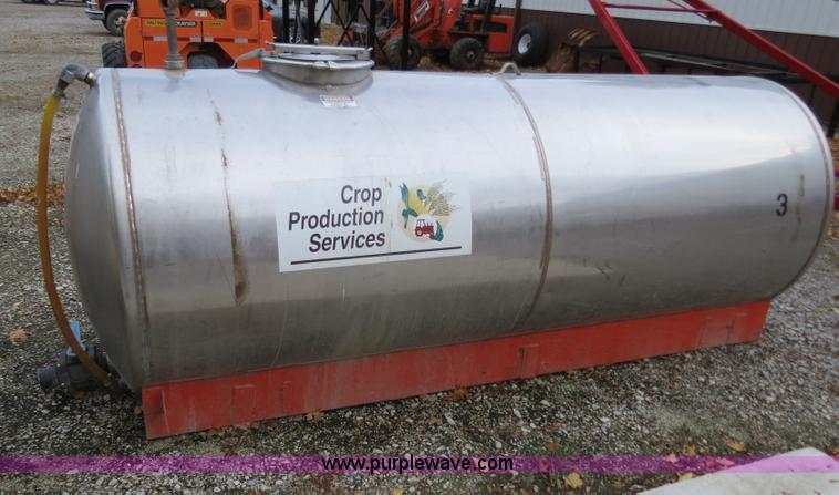 image for item G9503 1,000 gallon stainless steel tank