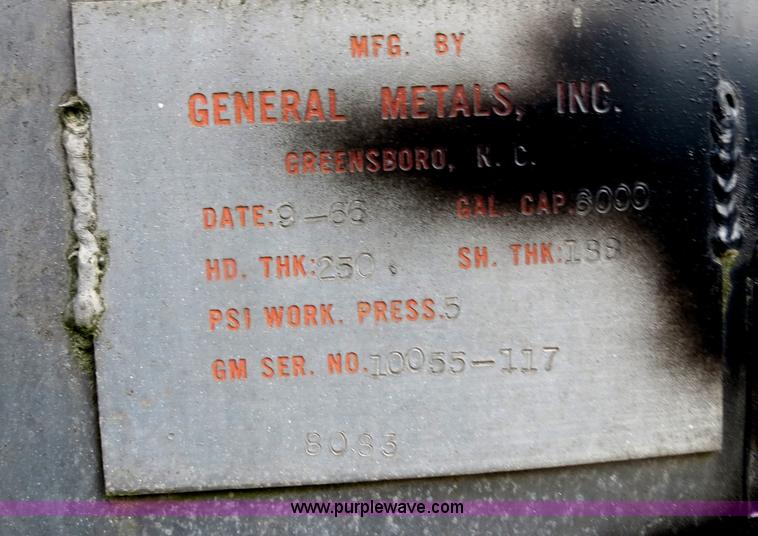 image for item G9505 6,000 gallon steel tank