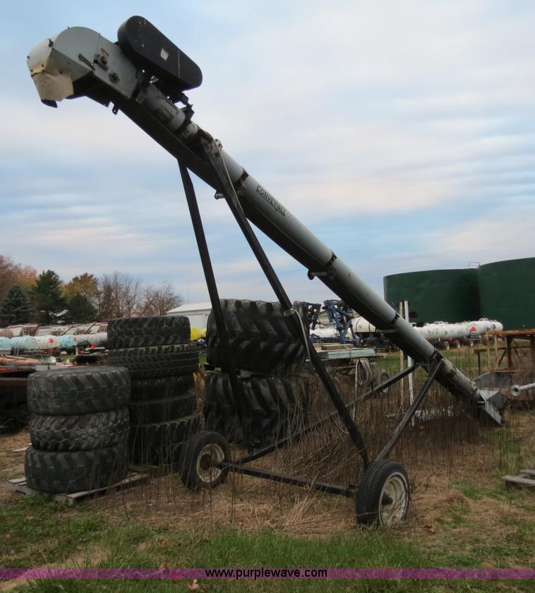 image for item G9509 Convey All TC828 28' belt conveyor