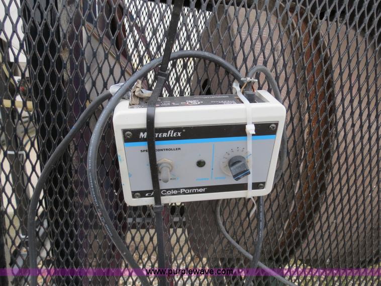 image for item G9513 2006 Gustafson SRW800 continuous flow seed treater