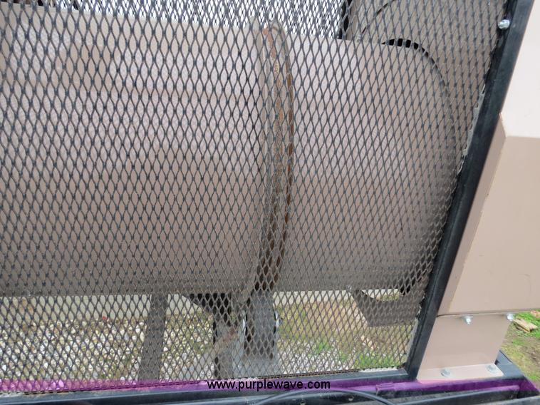 image for item G9513 2006 Gustafson SRW800 continuous flow seed treater