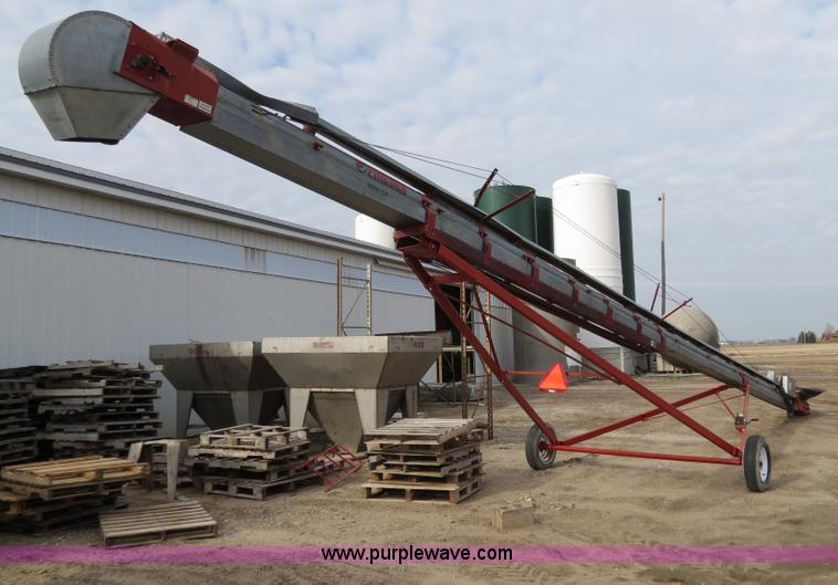 image for item G9517 Friesen 1208 belt conveyor