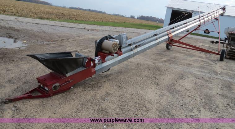 image for item G9517 Friesen 1208 belt conveyor
