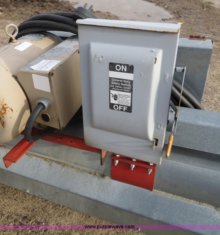 image for item G9517 Friesen 1208 belt conveyor