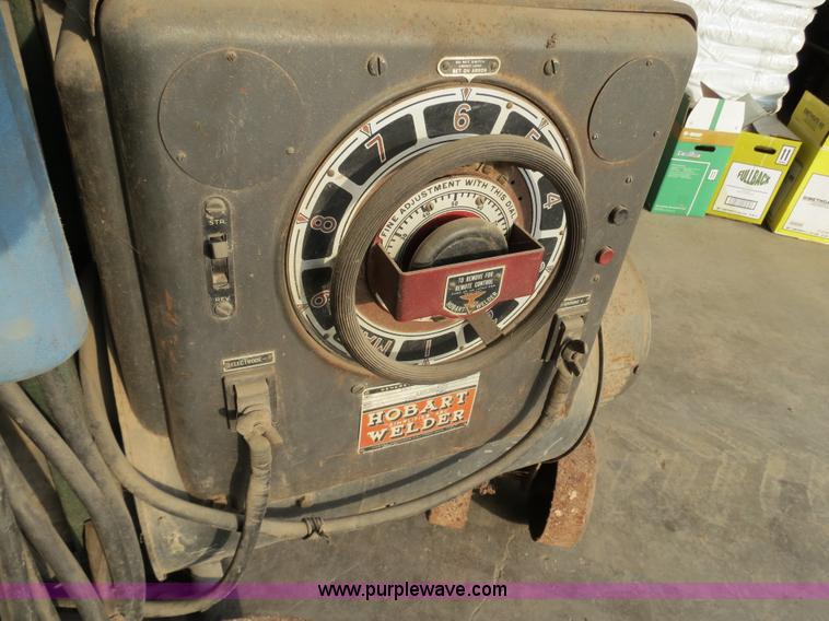 image for item G9519 Hobart ML-204 arc welder