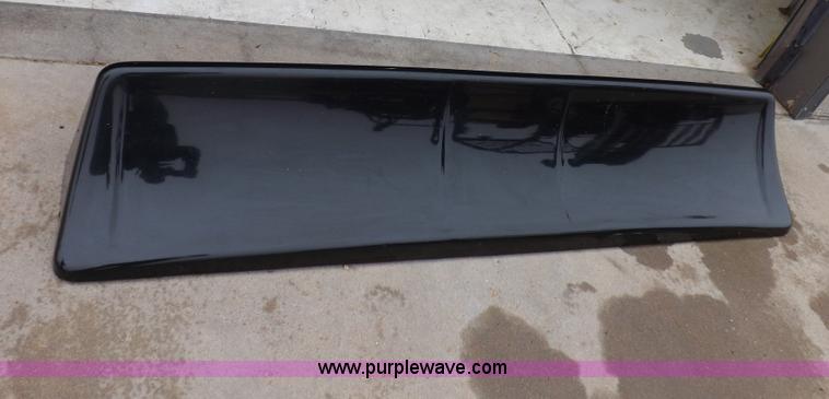 image for item I8325 Truck fairing