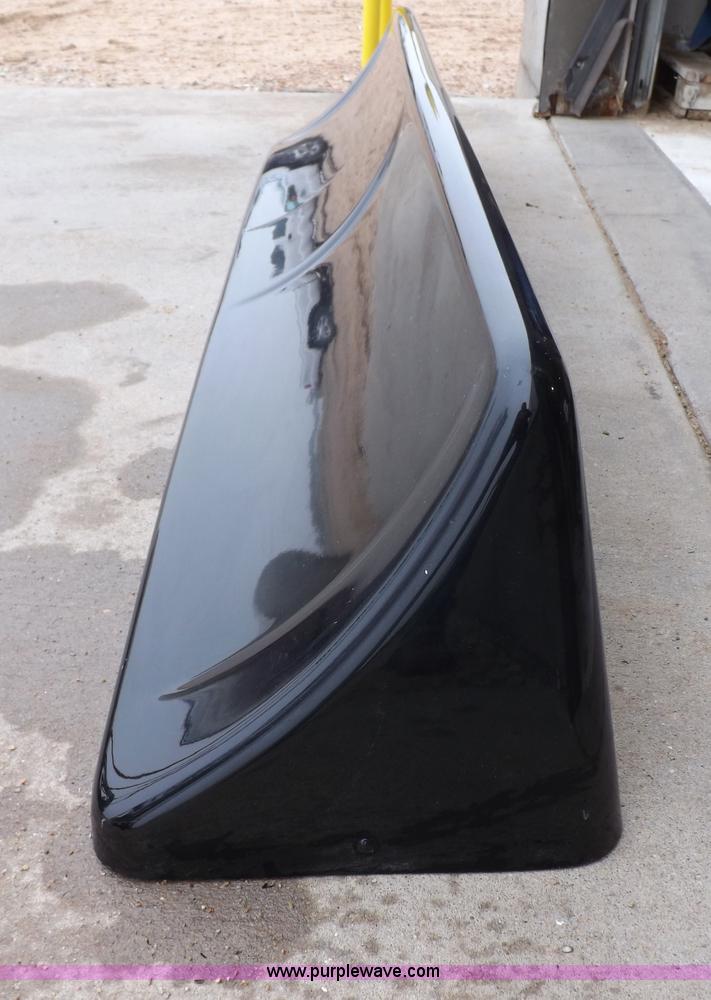 image for item I8325 Truck fairing