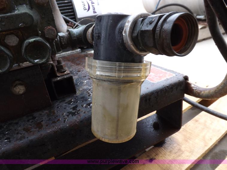 image for item I8326 Mitm 2405 pressure washer