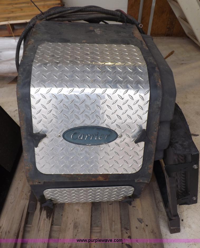 image for item I8327 2006 Carrier PC6000 semi truck HVAC 110V power unit