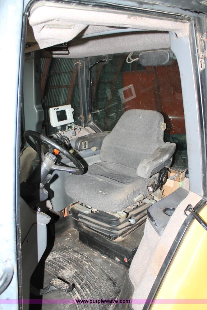 image for item G5863 1996 Caterpillar Challenger 35 tractor