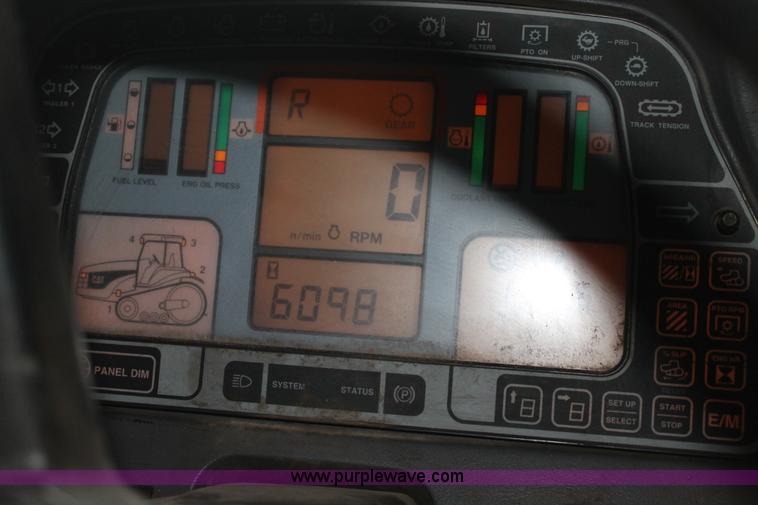 image for item G5863 1996 Caterpillar Challenger 35 tractor