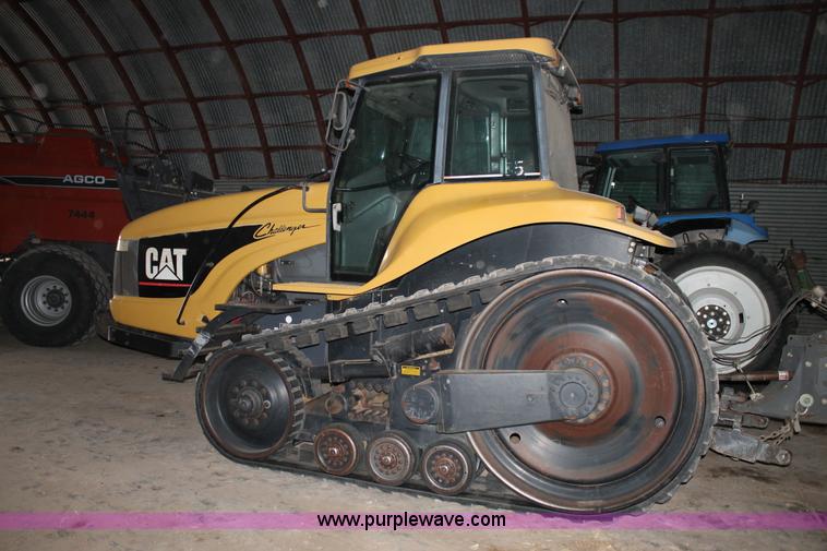 image for item G5865 1995 Caterpillar Challenger 35 tractor
