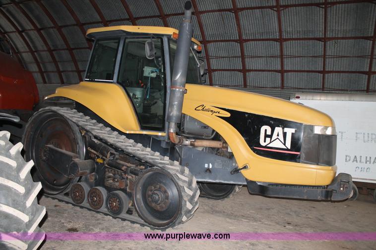 image for item G5865 1995 Caterpillar Challenger 35 tractor