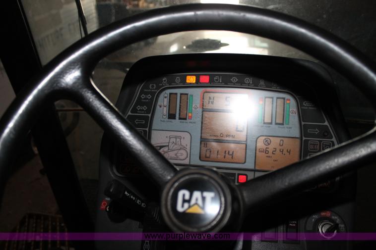 image for item G5865 1995 Caterpillar Challenger 35 tractor