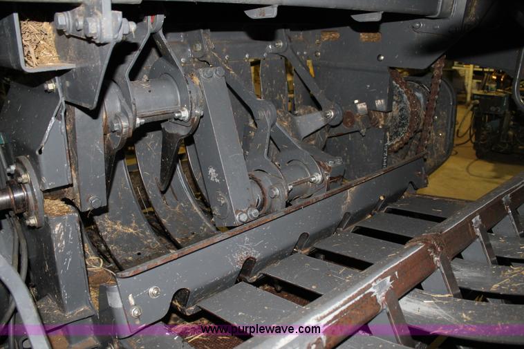 image for item G5866 2007 AGCO Hesston 7444 large square baler