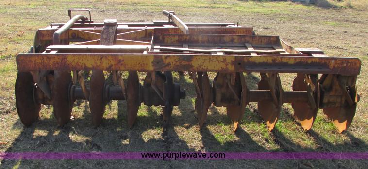 image for item I4951 Towner Village Tools D40 off-set disk harrow