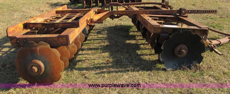 image for item I4951 Towner Village Tools D40 off-set disk harrow