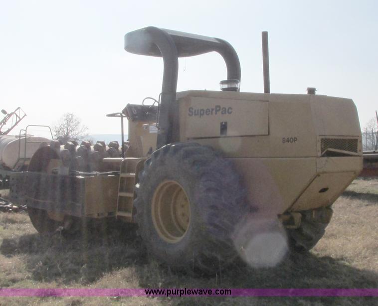 image for item I4952 Champion 840P Super Pac roller